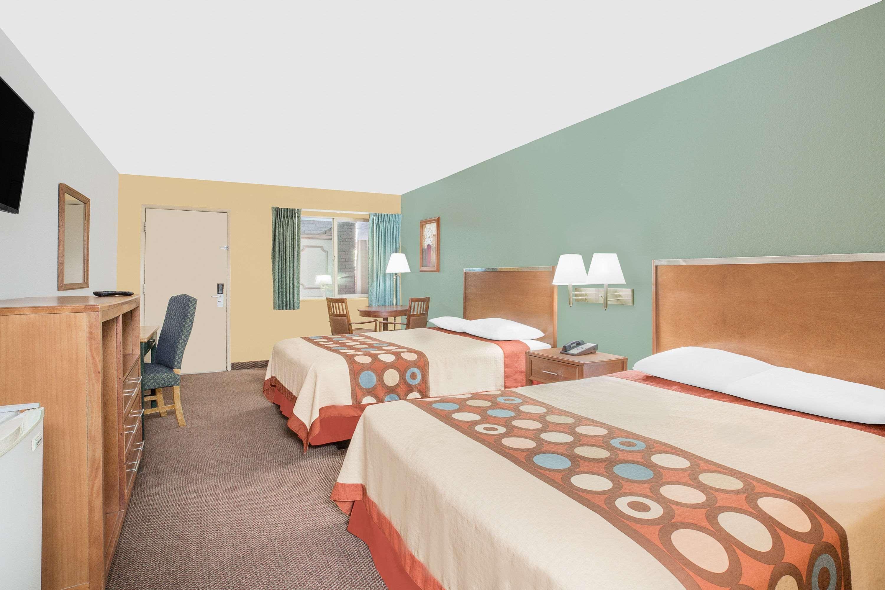 Super 8 By Wyndham St. George Ut Motell Exteriör bild